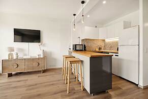 Modern Apartment sea View -2br-4p- Saint-tropez