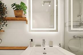 Modern Apartment sea View -2br-4p- Saint-tropez