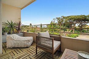 Modern Apartment sea View -2br-4p- Saint-tropez