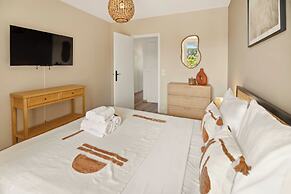 Modern Apartment sea View -2br-4p- Saint-tropez