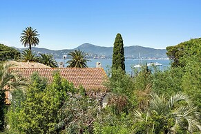 Modern Apartment sea View -2br-4p- Saint-tropez