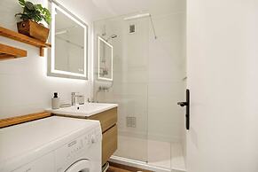 Modern Apartment sea View -2br-4p- Saint-tropez