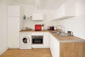 Magnificent Apartment - AC- 2br- Saint-tropez