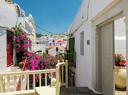 Mr & Mrs Mykonos The Residence