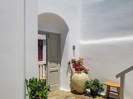 Mr & Mrs Mykonos The Residence