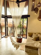 Ikal Bungalows