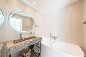Sumptuous Villa - AC- 6br- 12p- Cannes