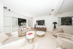 Sumptuous Villa - AC- 6br- 12p- Cannes
