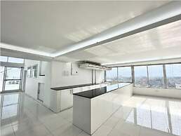 600sqft 2 Luxury Studio with Gym & Pool