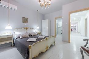 ISLAND RODOS POOL SUITES