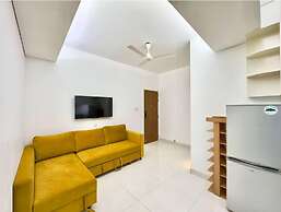 500sqft 7 Luxury Apartment for 4 people