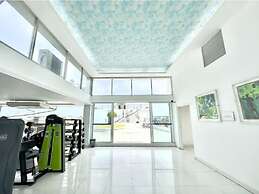 500sqft 7 Luxury Apartment for 4 people