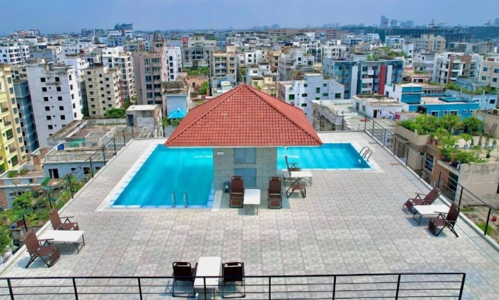 330sqft 3 Modern Stay with Sauna Pool
