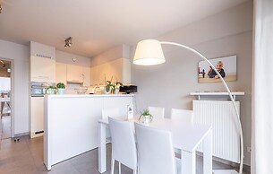South-facing Apartment for 4 Guests