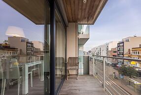 South-facing Apartment for 4 Guests