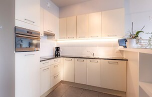 South-facing Apartment for 4 Guests