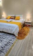 Lux Suites Vacanza Homes Nakuru