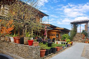Om Amriti