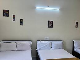 Sriram Guest House