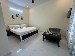 Sriram Guest House