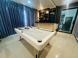 Level FIVE pool villa Pattaya