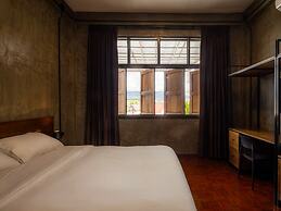 Lanna Loft Hostel