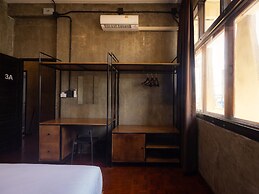 Lanna Loft Hostel
