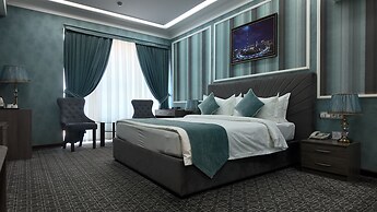 Huayue Mansion Hotel