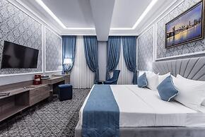 Huayue Mansion Hotel