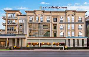Huayue Mansion Hotel