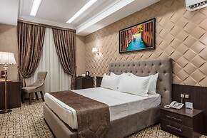 Huayue Mansion Hotel