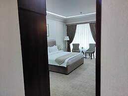 Huayue Mansion Hotel