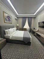 Huayue Mansion Hotel