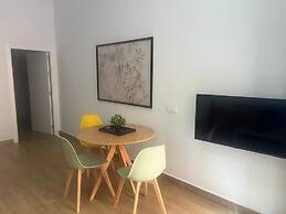 Triana Suite Apartment