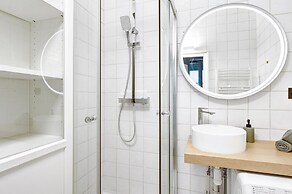 Chic 1BR Near Le Marais & Picasso Museum
