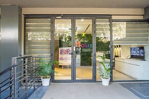 Housr Sector 42 Gurgaon Golf Course Road