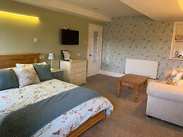 Lodbourne Farmhouse