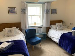 Lodbourne Farmhouse