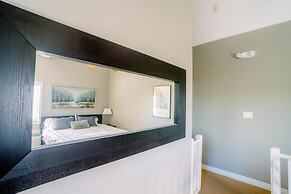 Hillside BLUE MTN family Loft