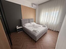 Regal Luxury Apartments