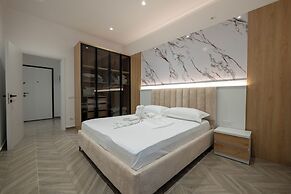 Regal Luxury Apartments