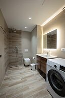 Regal Luxury Apartments