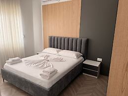 Regal Luxury Apartments