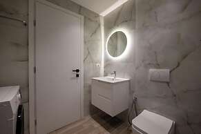 Regal Luxury Apartments