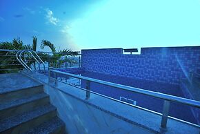 Hotel Aana Inn Prime