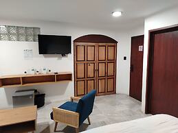 Cholula Suites