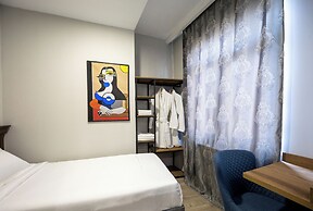 Regraph Hotel