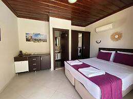 SUNA HOUSE