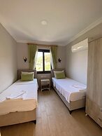 SUNA HOUSE