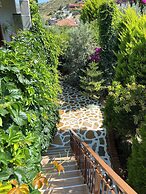 SUNA HOUSE